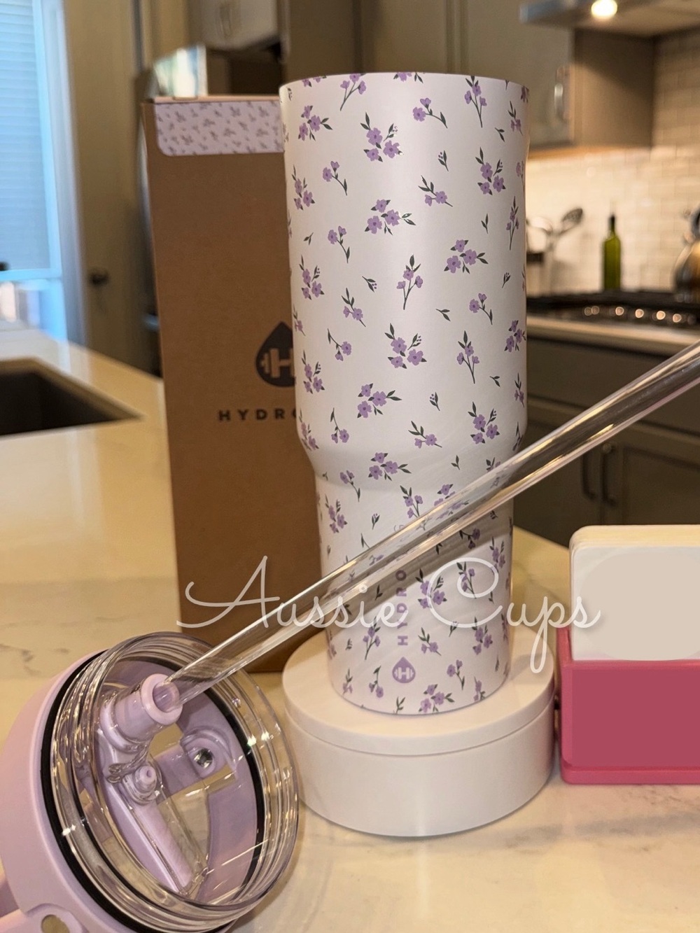 Iris 40 oz Sport HydroJug White Tumbler with Lavender Floral Print, Purple BNWT